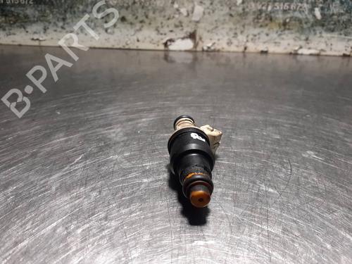 Used Injector SEAT IBIZA I (21A) 1.5 i (100 hp) 9216241