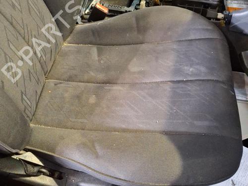 Used Right front seat Right front seat MERCEDES-BENZ E-CLASS (W210) E 270 CDI (210.016) (170 hp) 33824809 33824809