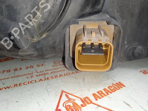 Left headlight HYUNDAI ELANTRA III (XD) 2.0 CRDi | BP7945872C28 