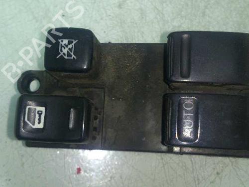Used Left front window switch NISSAN ALMERA II Hatchback (N16) 1.5 dCi (82 hp) 7934060