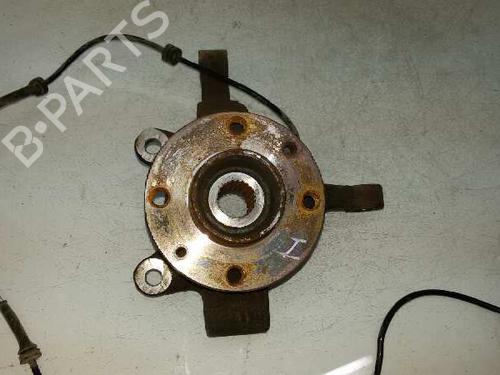 Used Left front steering knuckle NISSAN MICRA III (K12) 1.2 16V (65 hp) 7932567