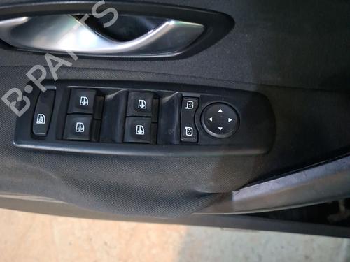 left-front-window-switch-renault-megane-iii-hatchback-bz01_-b3_-2008-39142098 main image