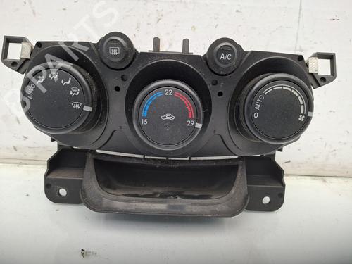 Used Climate control Climate control MAZDA 2 (DE_, DH_) 1.3 (DE3FS) (75 hp) 34156570 34156570