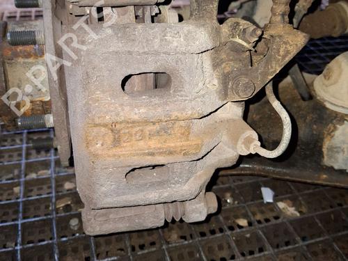 Venstre bremsekaliber foran MITSUBISHI PAJERO II (V3_W, V2_W, V4_W, V5_W) 2.5 TDiC (V44W, V24W) (99 hp) 29322325