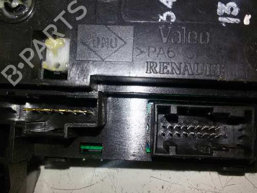 Used Steering column stalk RENAULT SCÉNIC II (JM0/1_) [2003-2010]  7934886