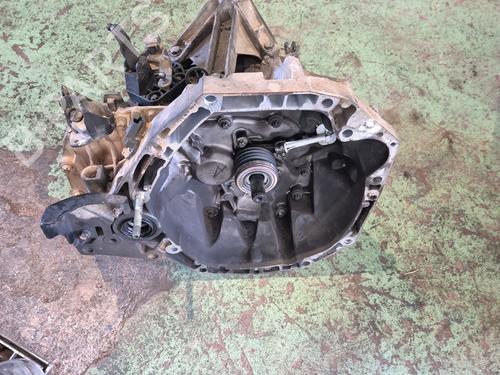 Used Gearbox RENAULT CLIO III Hatchback Van (SB_, SR_) 1.5 dCi (106 hp) 27475437
