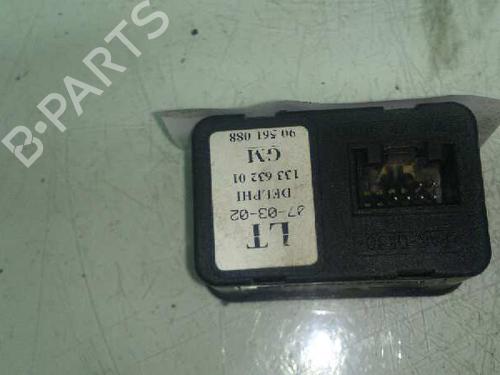 Used Left front window switch OPEL ZAFIRA A MPV (T98) 2.0 DTI 16V (F75) (101 hp) 7934239