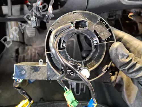 squib-airbag-renault-scenic-iii-jz01_-2008-2009-2010-2011-2012-2013-2014-2015-2016-33326157 main image