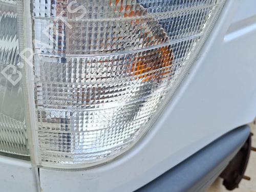 Used Left front indicator MERCEDES-BENZ SPRINTER 2-t Platform/Chassis (B901, B902) 212 D (901.421, 902.412) (122 hp) 28513729