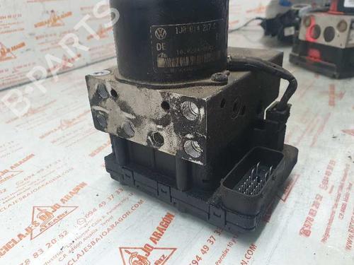 Abs pomp VW GOLF IV (1J1) 1.9 TDI (90 hp) 7945211