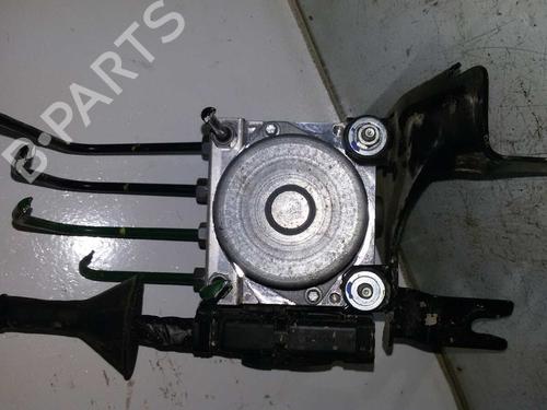 Used Control unit RENAULT CLIO III (BR0/1, CR0/1) 1.2 16V (BR02, BR0J, BR11, CR02, CR0J, CR11) (75 hp) 7930376