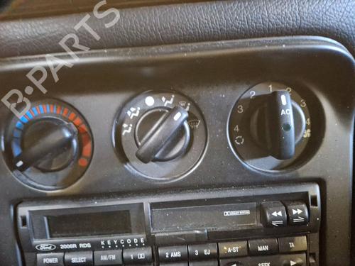Airco bedieningspaneel FORD MONDEO I (GBP) 2.0 i 16V 4x4 (132 hp) 30703910