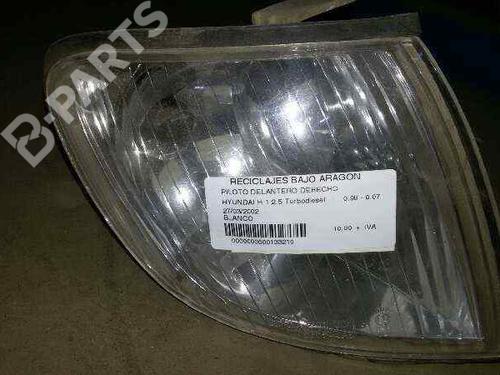 Used Right front indicator Right front indicator HYUNDAI H-1 / STAREX Bus (A1) [1997-2026] 7934524 7934524
