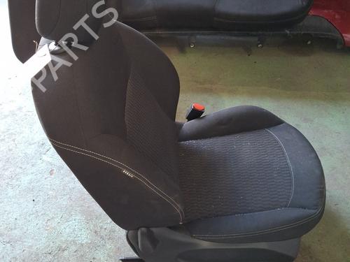 Right front seat PEUGEOT 208 I (CA_, CC_) 1.6 BlueHDi 100 | BP28358071C16 