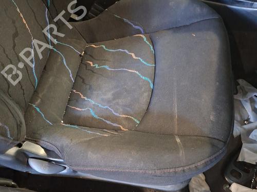Used Right front seat Right front seat 39141999 39141999