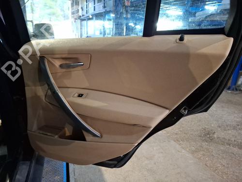 Bageste højre beklædning BMW X3 (E83) 2.0 d (150 hp) 32381445