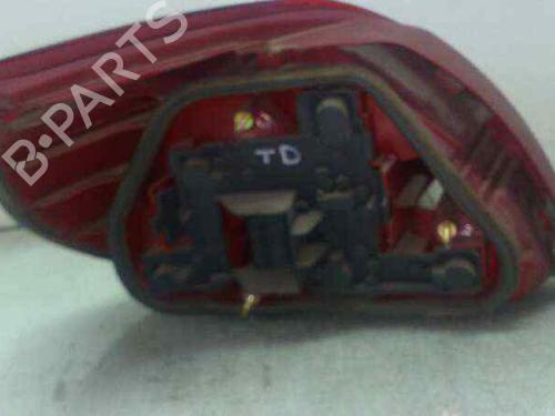 Right taillight FORD MONDEO II (BAP) 1.6 i | BP7939249C35 