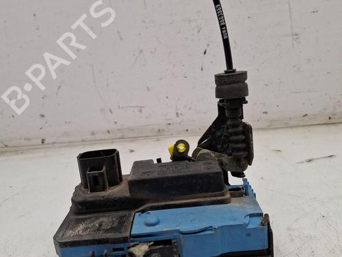 Serrure avant droite VOLVO S60 I (384) D5 (163 hp) 31902051