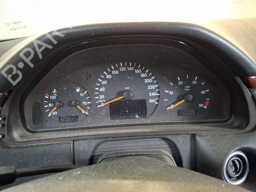 instrument-cluster-mercedes-benz-e-class-w210-1995-1996-1997-1998-1999-2000-2001-2002-2003-33824799 main image