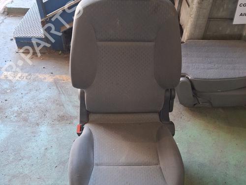 Used Left front seat CITROËN BERLINGO MULTISPACE (B9) 1.6 HDi 90 (90 hp) 30078636