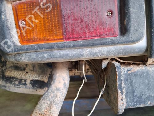Used Rear bumper left light TOYOTA LAND CRUISER (_J7_, _JL7_) 2.4 TD (LJ70_, LJ73_, LJ70RV) (86 hp) 28387707