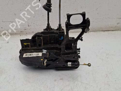 front-left-lock-hyundai-santa-fe-ii-cm-2005-2006-2007-2008-2009-2010-2011-2012-2013-2014-2015-33240612 main image