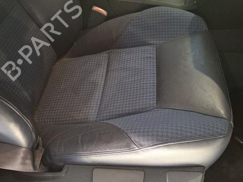 Used Right front seat Right front seat VOLVO V70 II (285) D5 AWD (163 hp) 33326093 33326093