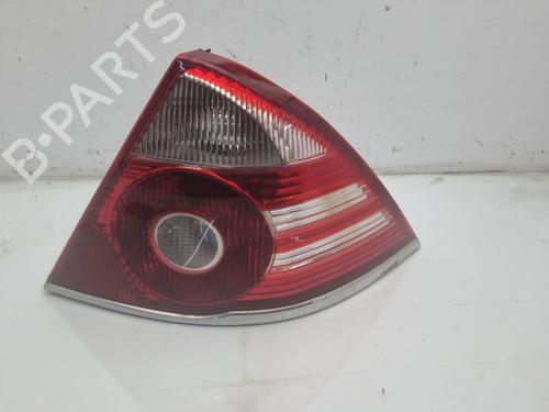 Used Right taillight FORD MONDEO III (B5Y) [2000-2007]  22322675
