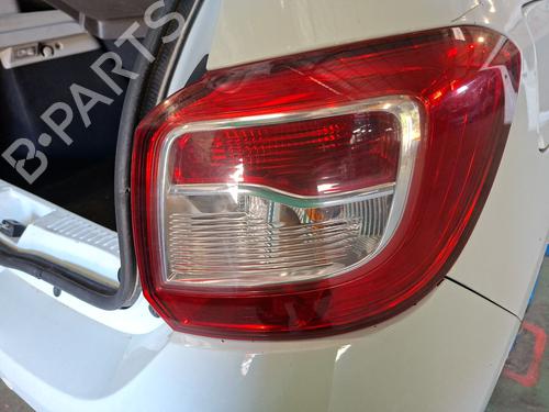 Used Right taillight Right taillight 39103447 39103447