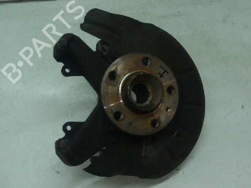 Used Left front steering knuckle VW POLO (9N_, 9A_) 1.2 12V (64 hp) 7932880
