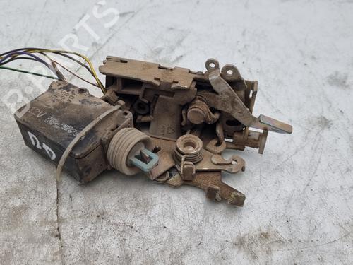 Front right lock MERCEDES-BENZ VITO Van (W638) 108 CDI 2.2 (638.094) | BP22322150C97 