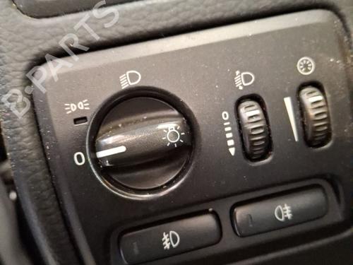 Used Headlight switch Headlight switch VOLVO V70 II (285) D5 AWD (163 hp) 33326110 33326110