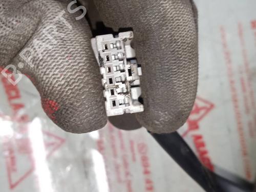 Right mirror NISSAN ALMERA II Hatchback (N16) 1.5 | BP7946273C27