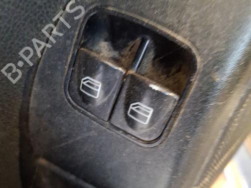 Used Left front window switch Left front window switch MERCEDES-BENZ C-CLASS Coupe (CL203) C 220 CDI (203.708) (150 hp) 33824888 33824888