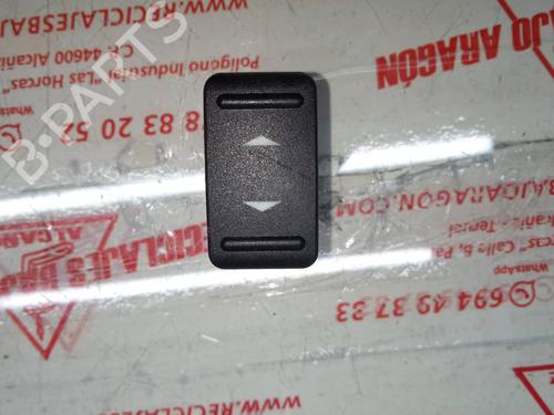 Used Right front window switch FORD FOCUS C-MAX (DM2) 2.0 TDCi (136 hp) 7947237