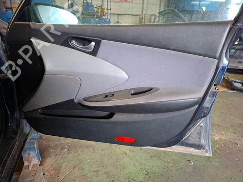 Høyre frontpanel Høyre frontpanel NISSAN PRIMERA (P12) 1.8 (115 hp) 34371392 34371392