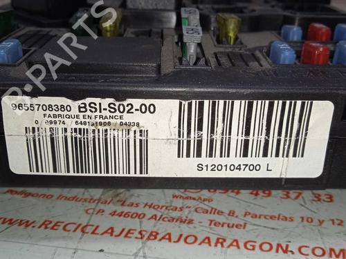 Fuse box PEUGEOT 407 (6D_) 2.0 HDi 135 (6DRHRH, 6DRHRE, 6DRHRG, 6DRHRJ) | BP7946053E1 
