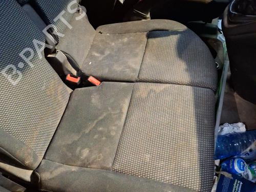 Used Right front seat FORD TRANSIT CONNECT V408 Box Body/MPV 1.6 TDCi (115 hp) 33048695