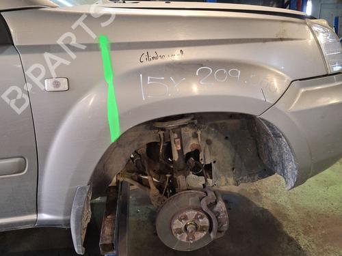 Used Right front fenders NISSAN X-TRAIL I (T30) 2.2 dCi 4x4 (136 hp) 29616273