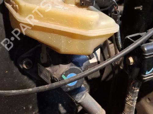 Hovedbremsesylinder FORD MONDEO I (GBP) 2.0 i 16V 4x4 (132 hp) 30703905