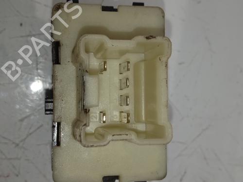Right rear window switch DACIA SANDERO II TCe 90 (B8M1, B8MA, B8AC) | BP9392521I28 