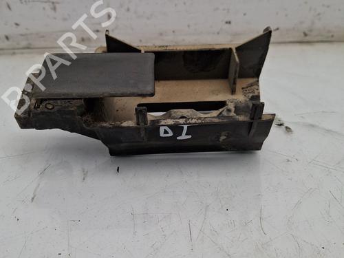 Used Front left interior door handle RENAULT 5 (122_) 1.4 Automatik (1229, 1399) (59 hp) 32114463