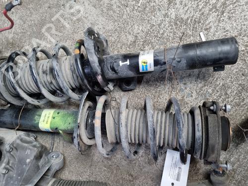 Used Right front shock absorber VW PASSAT B7 Variant (365) 1.6 TDI (105 hp) 17626144