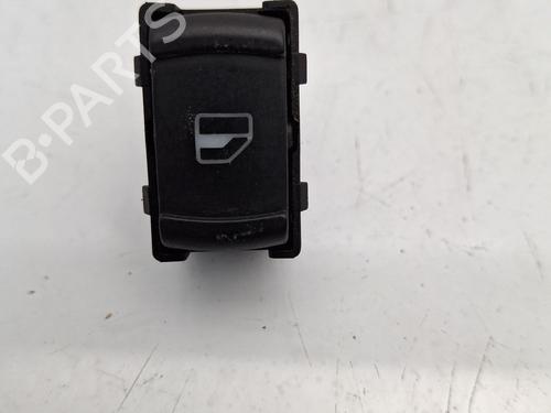 Used Right rear window switch VW GOLF IV (1J1) 1.9 TDI (110 hp) 26910187