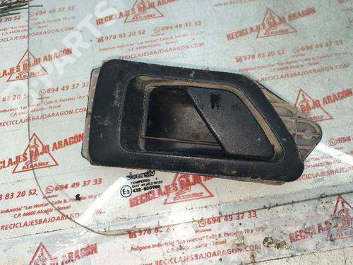 Used Front right interior door handle Front right interior door handle CITROËN BERLINGO / BERLINGO FIRST MPV (MF_, GJK_, GFK_) 1.4 i (MFKFX, MFKFW, GJKFWB, GJKFWC, GFKFWC) (75 hp) 7944219 7944219