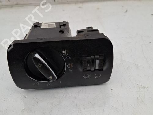 Forlygtekontakt SEAT LEON (1M1) 1.6 16 V (105 hp) 30636117