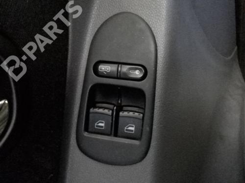 Used Left front window switch Left front window switch SEAT LEON (1M1) 1.9 TDI (110 hp) 10140387 10140387