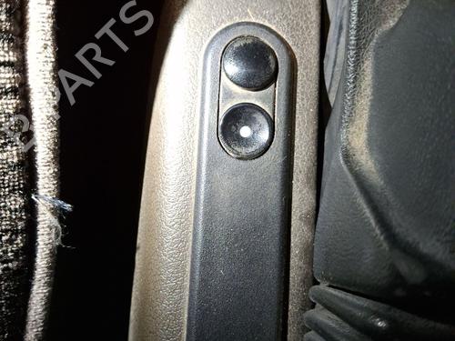 Used Left front window switch Left front window switch OPEL OMEGA A (V87) [1986-1994] 33048762 33048762