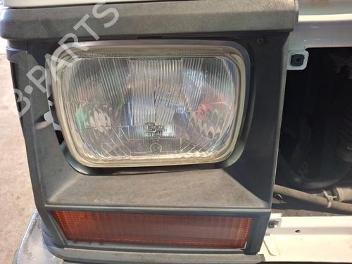 Used Right headlight JEEP CHEROKEE (XJ) 2.1 TD (87 hp) 29030364