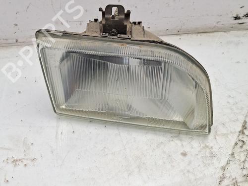Used Right headlight FORD FIESTA III (GFJ) 1.1 (55 hp) 31638892